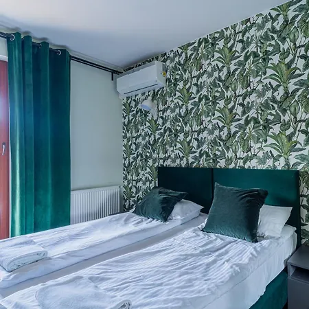 Waterlane Island Deluxe 2 By Grand