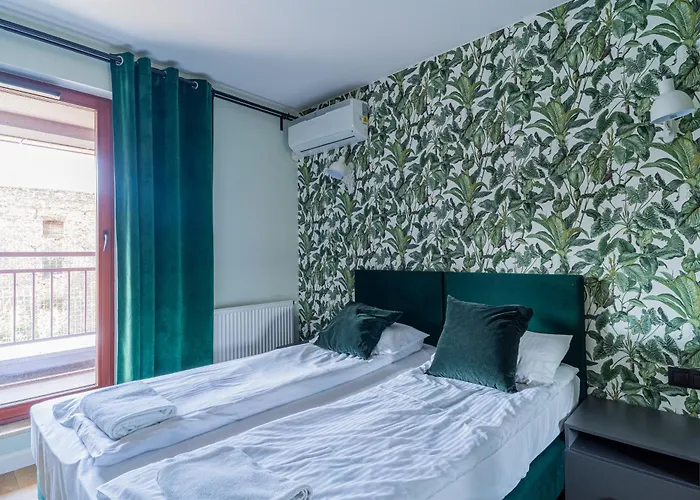 Waterlane Island Deluxe 2 By Grand